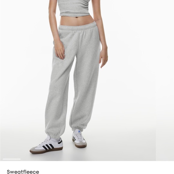 Grey Aritzia Sweatpants - Picture 2 of 5